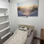 Centrum Hostel *